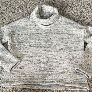 Women’s Columbia Marled Gray Cowl Neck Sweater size medium